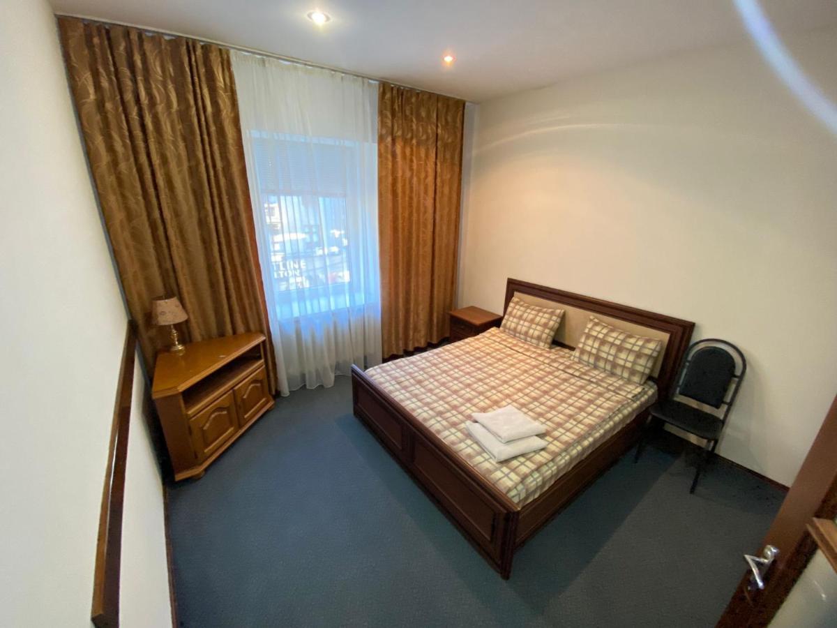 White New Apartments Ultracentral 2-Rooms In The Heart Chişinău Esterno foto