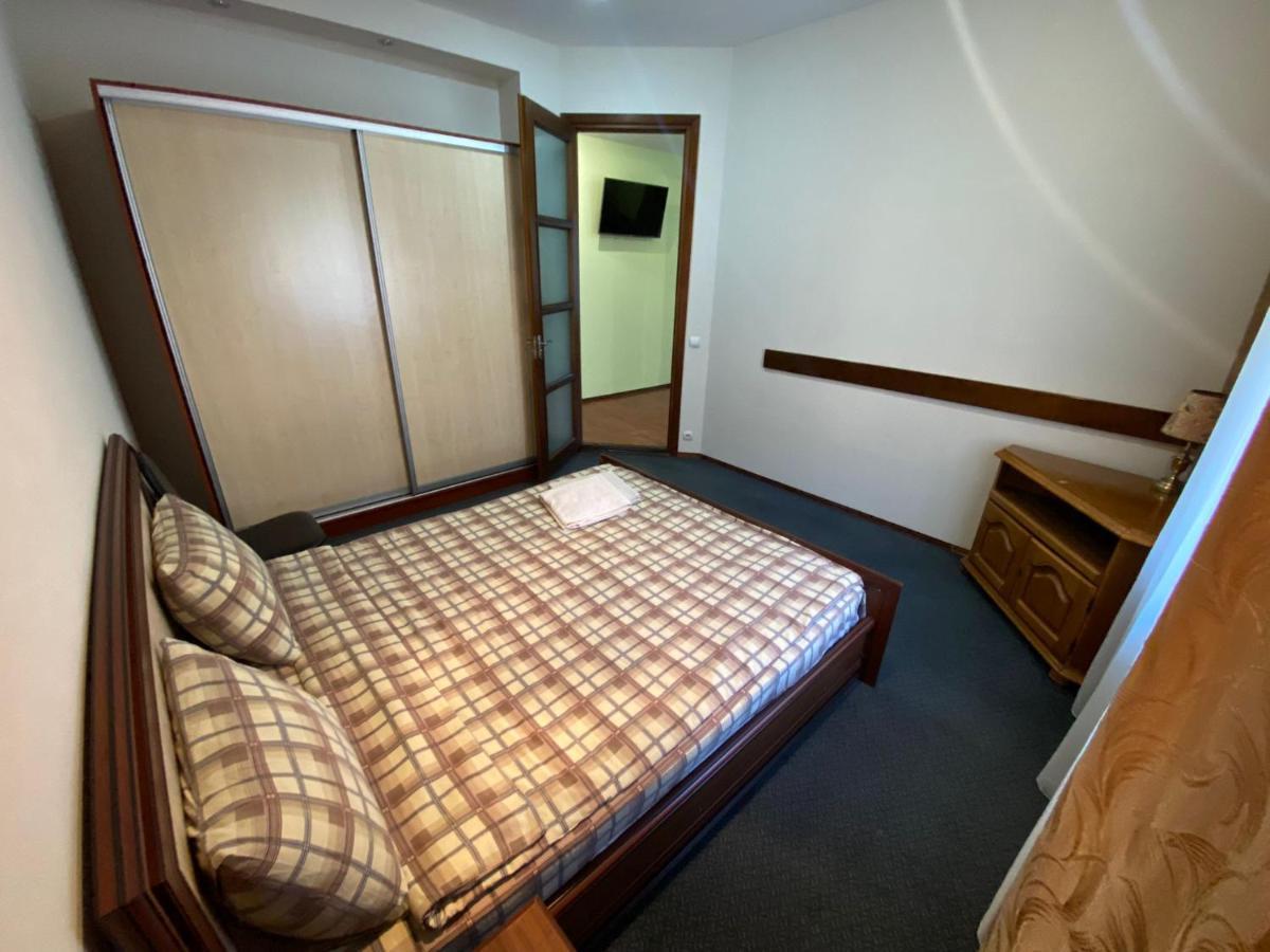 White New Apartments Ultracentral 2-Rooms In The Heart Chişinău Esterno foto